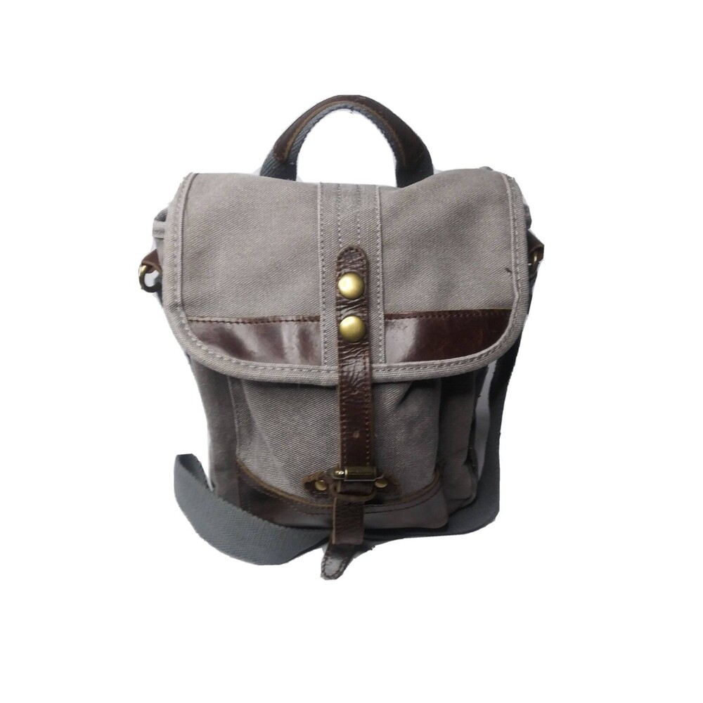 TSD Brand Valley Trail Crossbody Bag Grey Retail $132